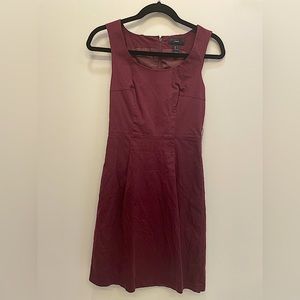 H&M Sz 4 Burgundy Dress